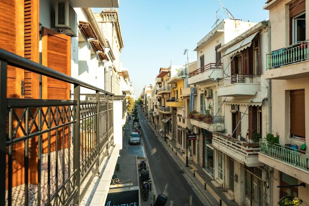 Olvia A Breath Away From Old Town Center העיירה רתימנו