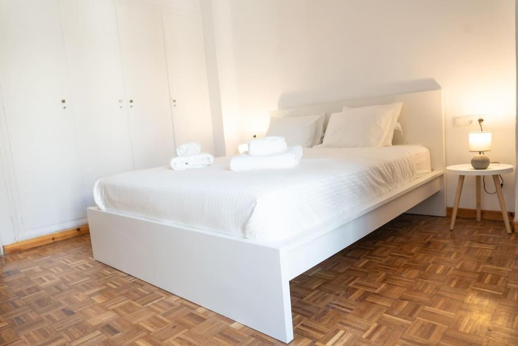 Olvia A Breath Away From Old Town Center Appartement *